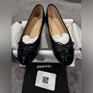 Chanel leather ballet flats